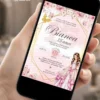 Convite de festa de 15 anos rosa exibido em celular, com flores delicadas e visual elegante para debutante.
