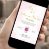 Convite digital para 15 anos rosa exibido em celular, com detalhes dourados e visual delicado para debutante.
