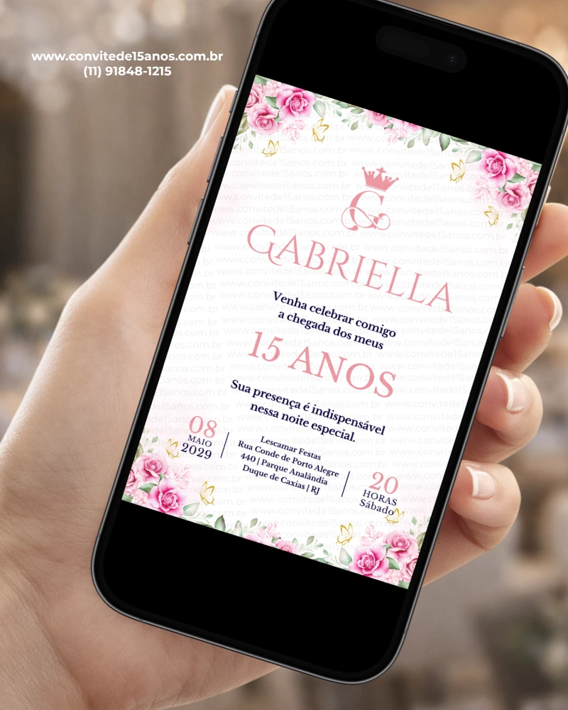 Convite para aniversário de debutante rosa exibido em celular, com flores delicadas e visual elegante para festa de 15 anos.