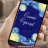 Convite Animado Van Gogh Noite Estrelada para festa de 15 anos exibido em celular, inspirado na obra artística com céu estrelado em tons de azul, amarelo e movimentos característicos da pintura.