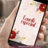 Convite de 15 Anos Animado Vermelho com flores elegantes e animações sofisticadas. Convite digital personalizado para debutantes que desejam uma celebração marcante e inesquecível.