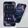 Parte interna do Convite de 15 Anos Galáxia em formato digital interativo. O design apresenta uma moldura dourada elegante sobre um cenário cósmico repleto de nebulosas, estrelas e tons de azul, roxo e lilás. As informações da celebração são exibidas de forma sofisticada, criando uma atmosfera inspirada no universo e proporcionando uma experiência visual moderna, encantadora e memorável.