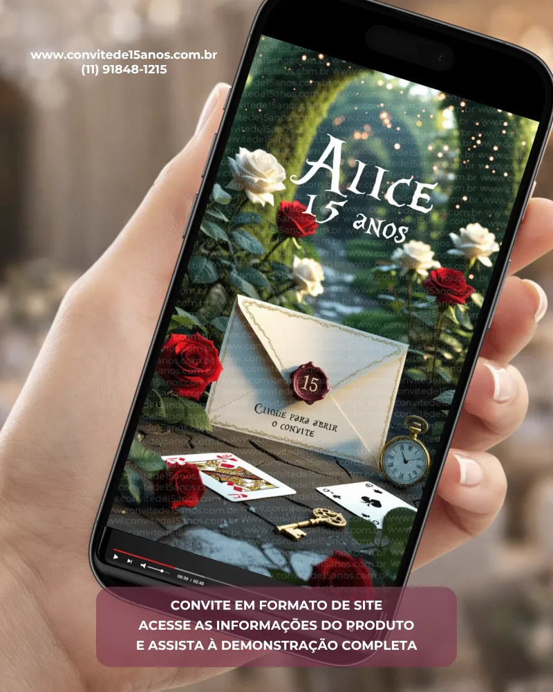 Capa do Convite de 15 Anos Alice no País das Maravilhas em formato digital interativo. A arte apresenta um cenário encantado inspirado no clássico conto, com rosas vermelhas e brancas, cartas de baralho, relógio de bolso e uma elegante carta selada ao centro. Ao fundo, um jardim mágico conduz a um portal iluminado, criando uma atmosfera lúdica e misteriosa que remete ao universo fantástico de Alice.
